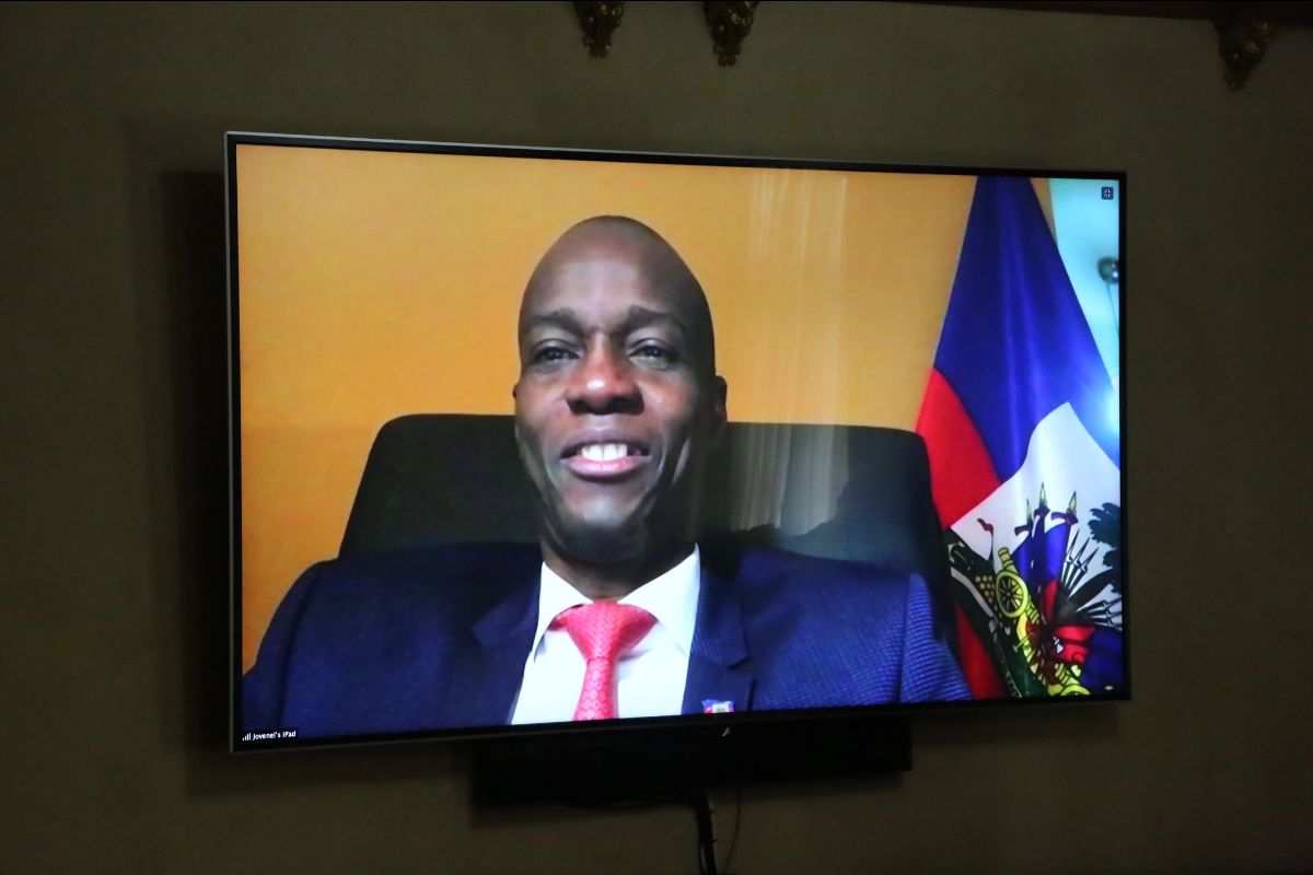 Haiti President Jovenel Moïse speaks with the now-former president of the Dominican Republic by video conference in May 2020. (Photo: Gobierno Danilo Medina / Flickr)