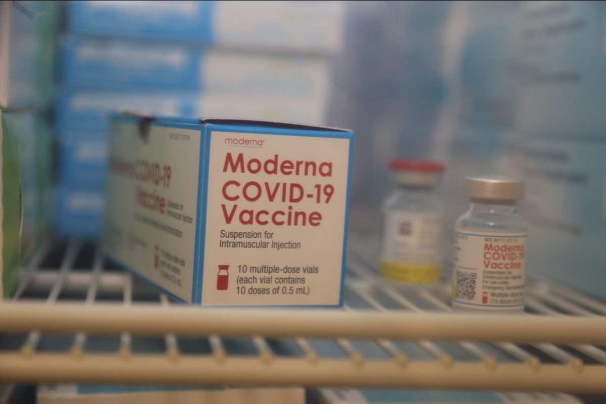 A case of Moderna COVID-19 vaccine